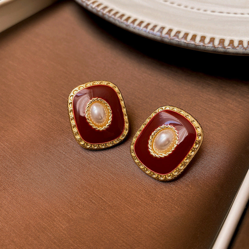 Nostalgia breeze - Vintage Red Black Earrings